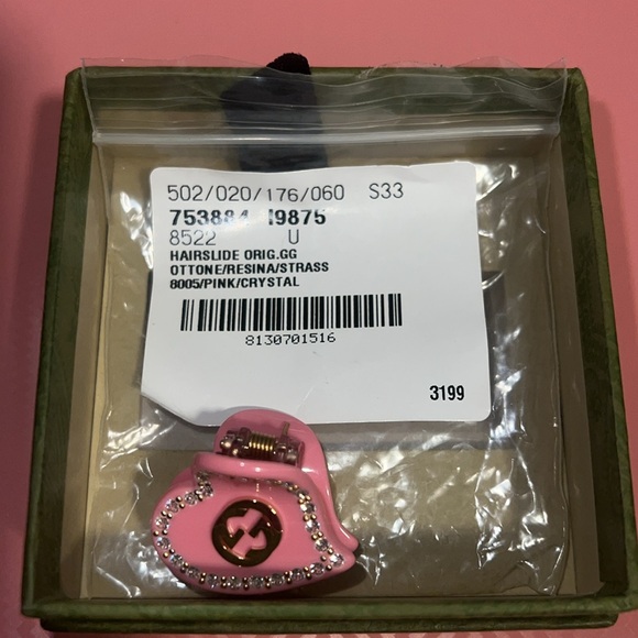 Gucci Resin Heart Mini Butterfly Clip - Picture 5 of 5